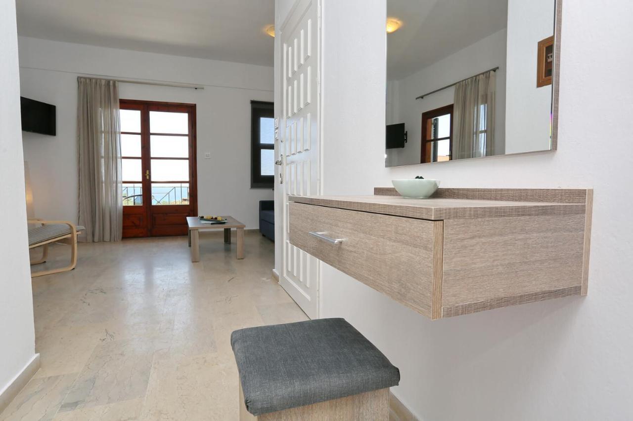 Merida Apartments モラ・カリヴァ エクステリア 写真