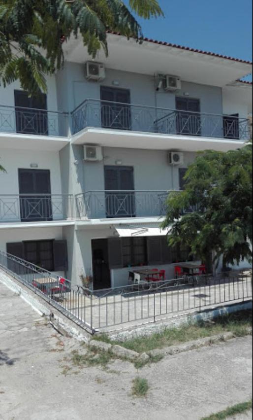 Merida Apartments モラ・カリヴァ エクステリア 写真