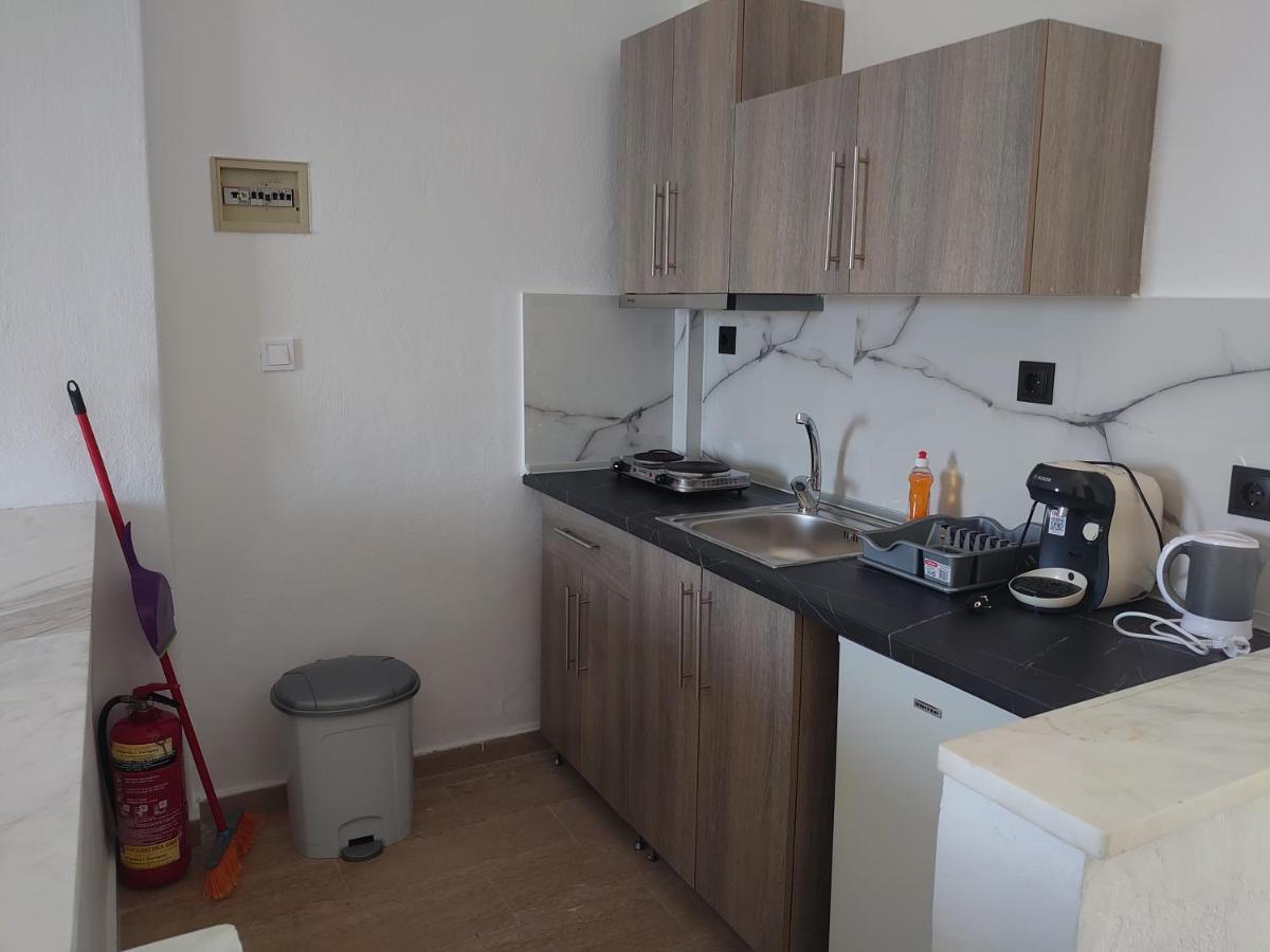 Merida Apartments モラ・カリヴァ エクステリア 写真