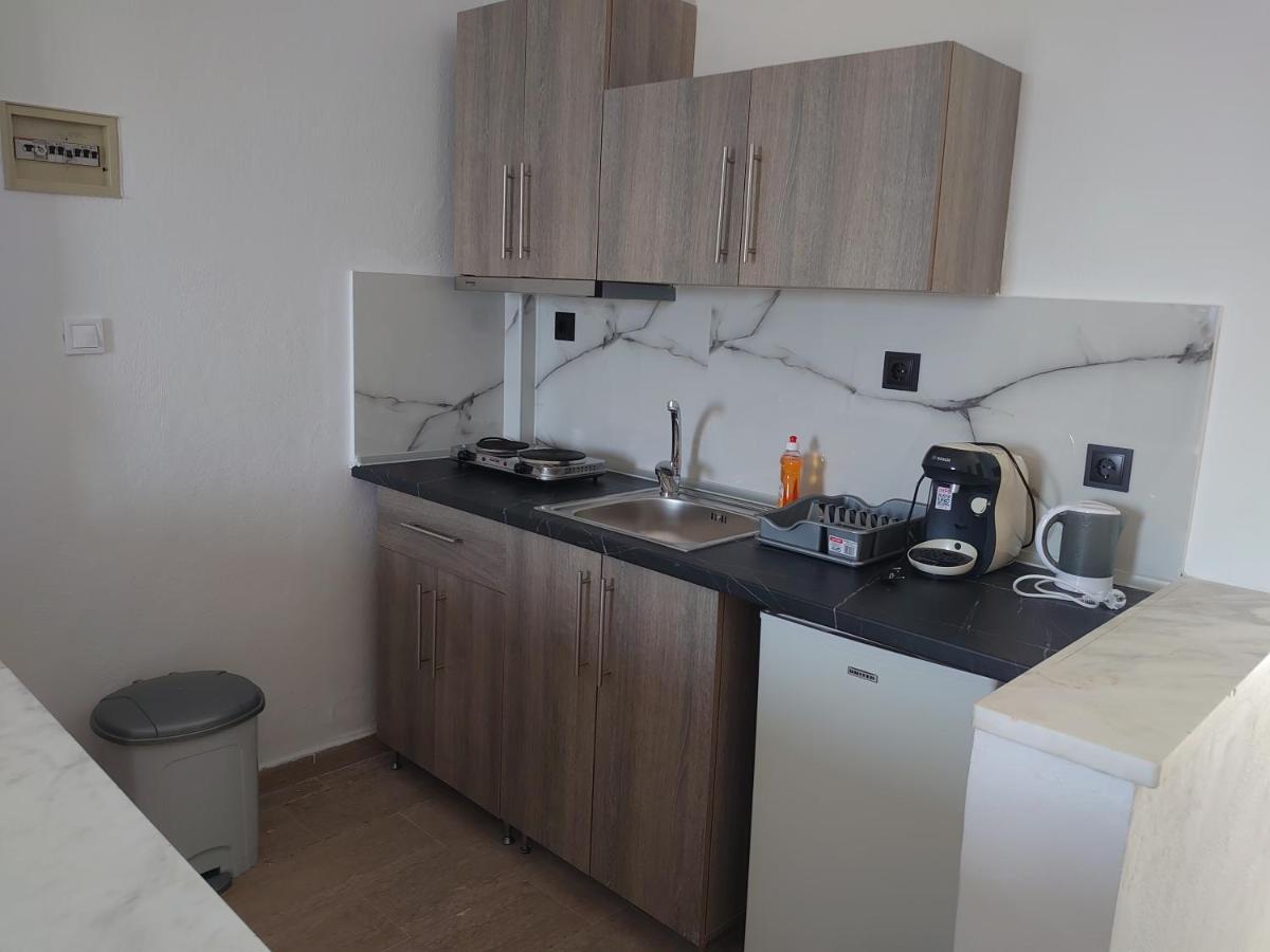 Merida Apartments モラ・カリヴァ エクステリア 写真