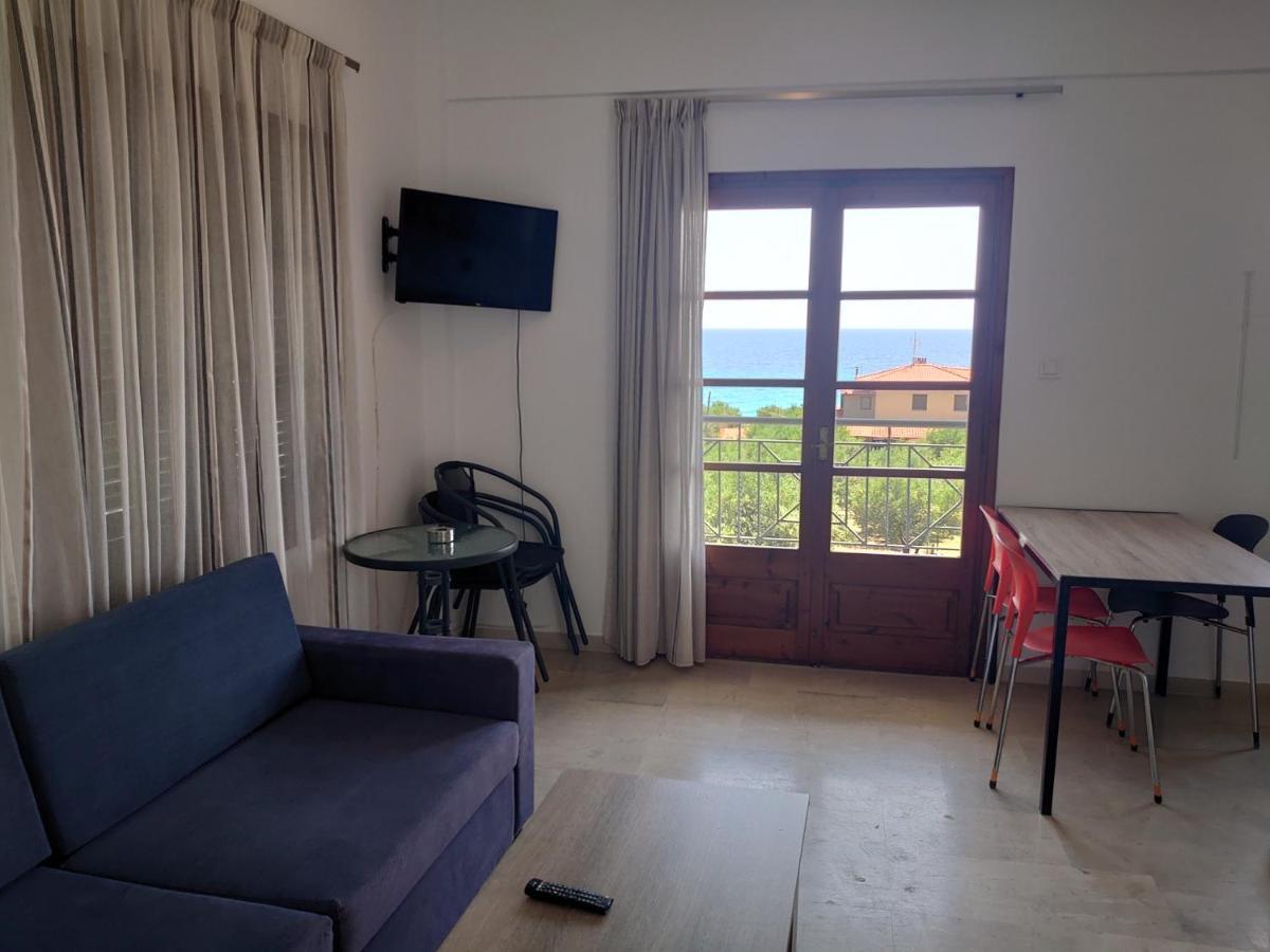 Merida Apartments モラ・カリヴァ エクステリア 写真