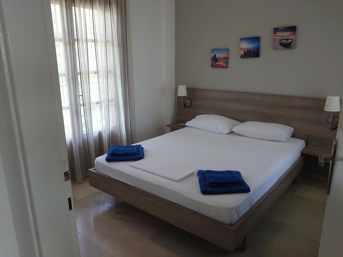 Merida Apartments モラ・カリヴァ エクステリア 写真