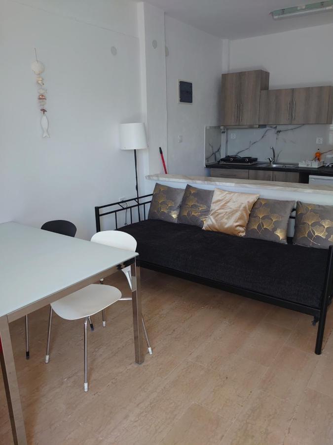 Merida Apartments モラ・カリヴァ エクステリア 写真