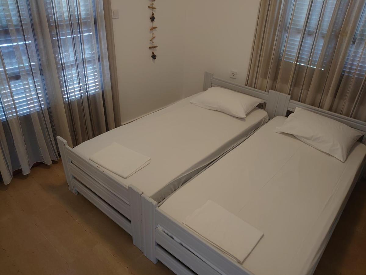 Merida Apartments モラ・カリヴァ エクステリア 写真